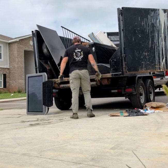 Junk Ranger - Loading up Bulk Furniture for removal
